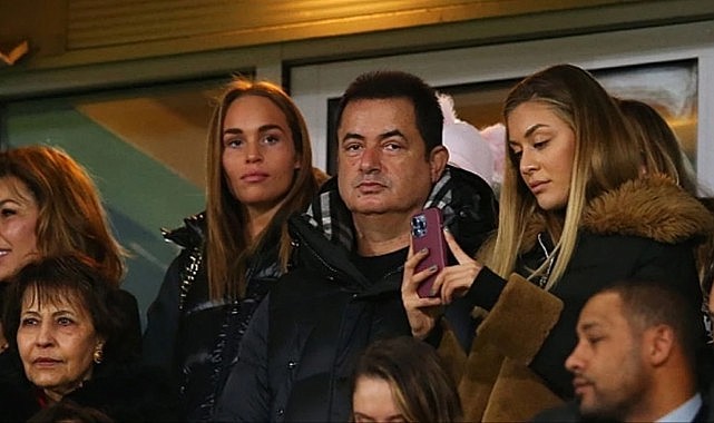 Acun Ilıcalı Liverpool'un yıldızını transfer etti