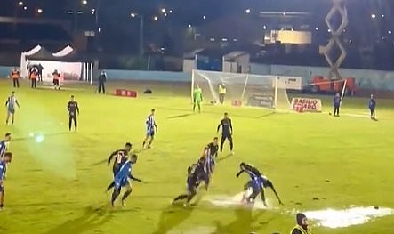 Arda'nın ilk maçına çıkacağı sahanın halini görenler "Oynamasın" diyor