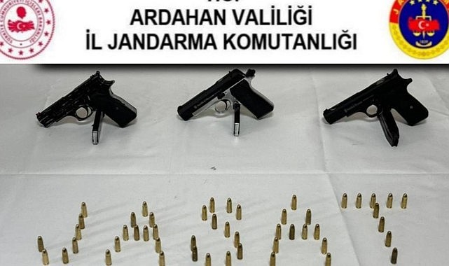Ardahan'da yasa dışı silah ticareti operasyonu