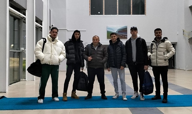 Başkan Kala'dan takıma havuz keyfi