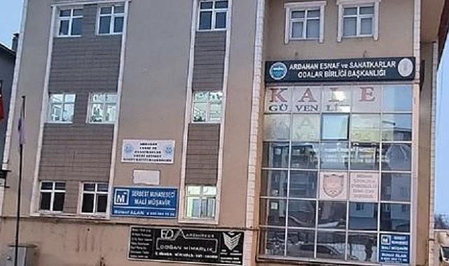 Başkan Kaya: “Biz satmazsak icradan satılacaktı”