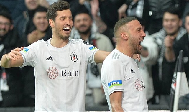 Beşiktaş'tan Cenk Tosun ve Salih Uçan için sürpriz karar