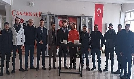 Çıldır'da bilek güreşi turnuvası sona erdi