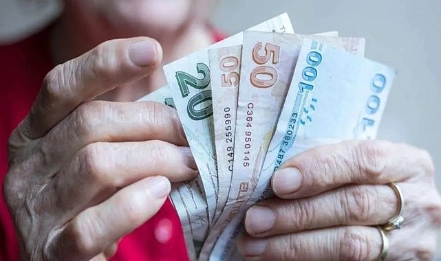 Cumhurbaşkanı Yardımcısı Cevdet Yılmaz: SSK, Bağkur ve memur emekli aylıklarını dengeye taşıyacağız