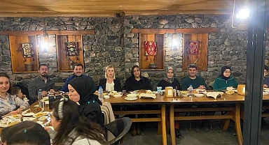Ertaç Baki’ye veda yemeği