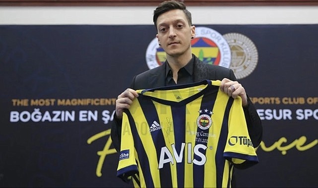 Herkes "Neden?" diye soruyor! Mesut Özil'den yıllar sonra Fenerbahçelileri delirtecek hareket