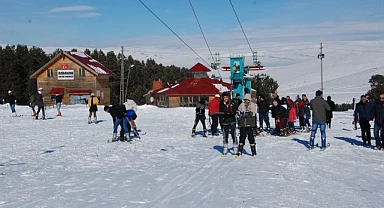 Kayak merkezi hafta sonu doldu taştı