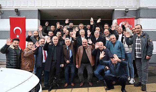 Mansur Yavaş taksici esnafı ile bir araya geldi