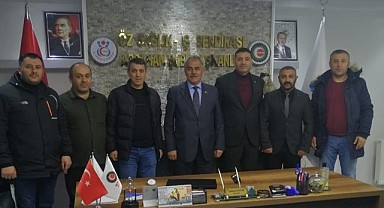 MHP il başkanı Turgay Mert, Öz-Sağlık İş sendikasını ziyaret etti