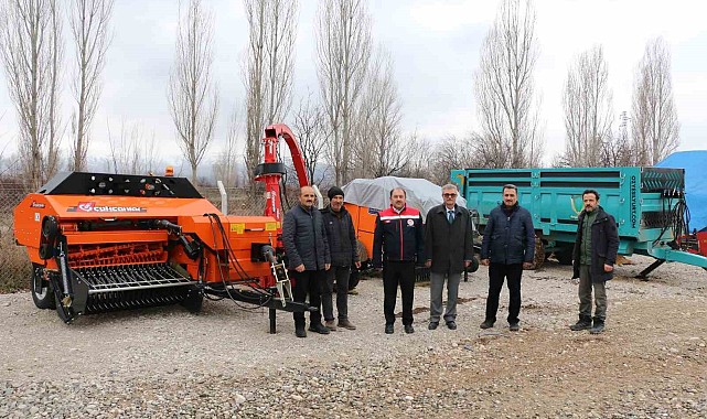 Şahin, 500 baş kapasiteli modern ağılda incelemelerde bulundu