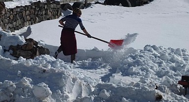 Soğuğu Sibirya ile yarışıyor! Yeni rekor Damal'dan geldi