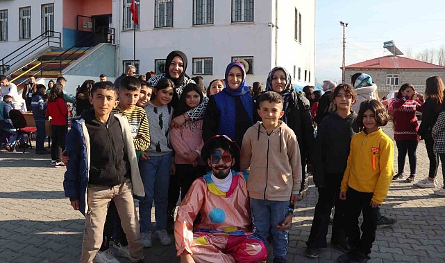 Sömestir tatilinin son haftasında öğrencilere sürpriz