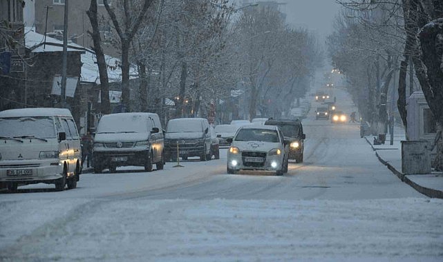 Trafiğe kayıtlı en az araç sayısı Ardahan'da