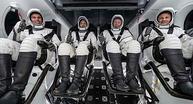 Türk astronotun uzay yolculuğu Ardahanlıları ekrana kilitledi