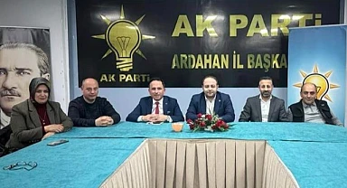Vekil Koç, teşkilatlarla toplantı yaptı
