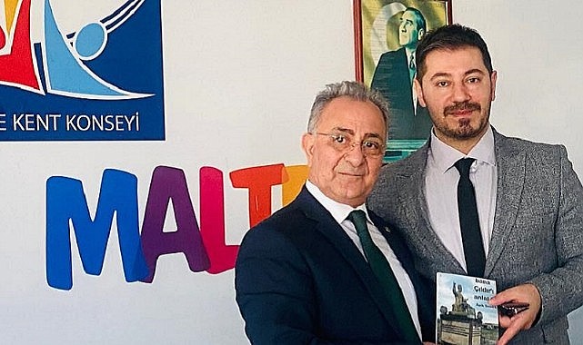 Yaşar Geler, yeni kitabı “bana Çıldır’ı anlat” için imza günü düzenledi