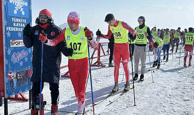 Yüksekova&#039;da huzura kavuşan dağlar, sporcularla hayat buldu