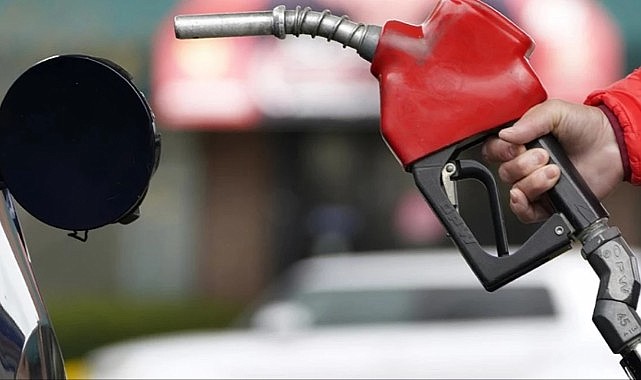 Araç sahiplerinin kontak kapatması yakındır! Motorine bir okkalı zam daha