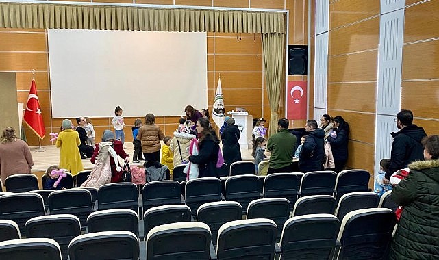 Ardahan Belediyesi, çocuklara ücretsiz drama dersleri sunuyor