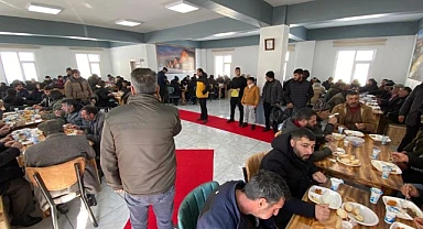 Ardahan Belediyesi, taziye evlerinde ücretsiz yemek hizmeti sunuyor