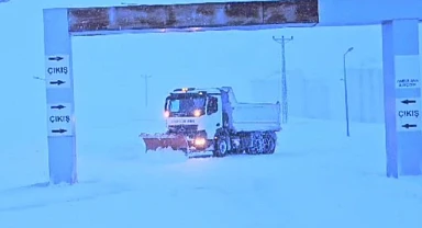 Ardahan’da hayat durdu