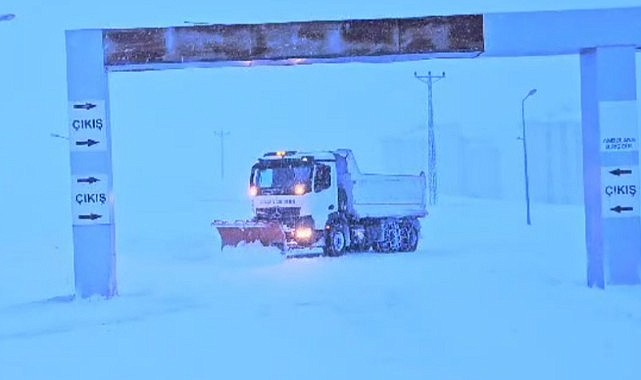 Ardahan’da hayat durdu