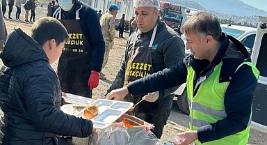 Ardahan Vakfı deprem bölgesine yardım tırı gönderdi