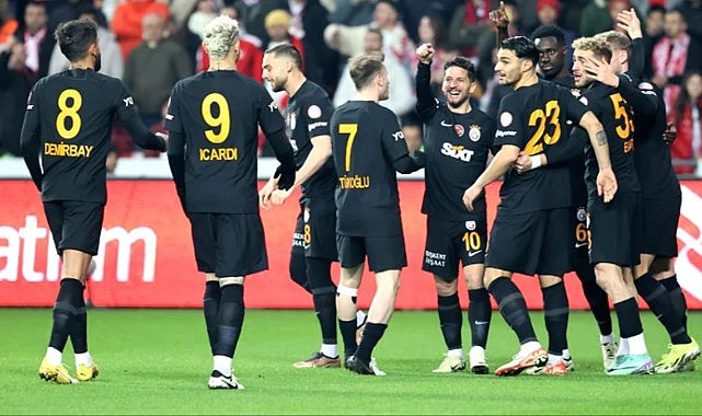 Aslan ilk yarıda fişi çekti! Galatasaray, Samsunspor'u deplasmanda devirdi