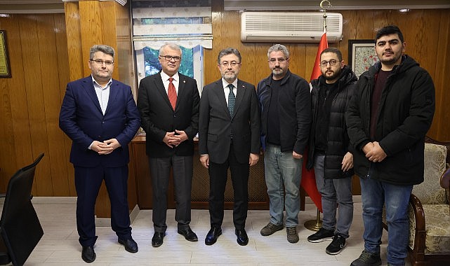 Bakan Yumaklı’ya yerel gazetelerin ilan sıkıntısı anlatıldı