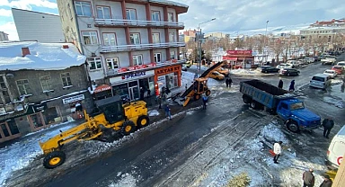 BAŞKAN DEMİR: 55 YILLIK KAR REKORUNA MEYDAN OKUDU