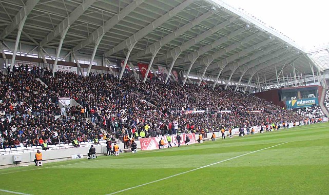 Elazığspor&#039;a 8 bin lira para cezası