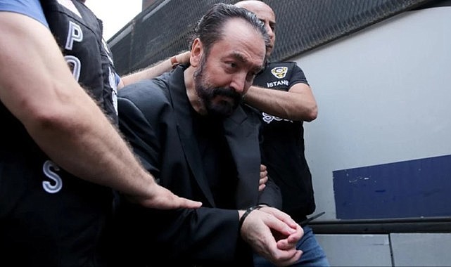 Eski Mali Şube Müdürü Sezer'den Adnan Oktar yapılanmasına ilişkin uyarı: Erzurumlular uyanık olsun
