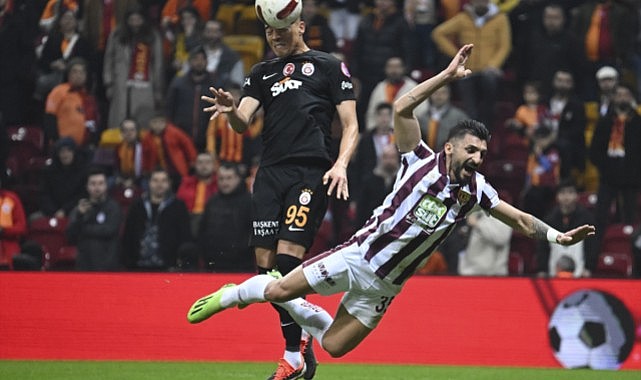 Galatasaray, Bandırmaspor'u 4-2 yenerek Türkiye Kupası'nda çeyrek finale kaldı