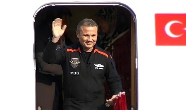 İlk Türk astronot Alper Gezeravcı, Türkiye'ye döndü