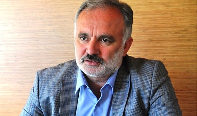 Kars'ta siyasi arenada sürpriz adım: Ayhan Bilgen Belediye başkanlığı için yola çıktı