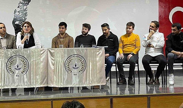 Özalp'ta gastronomi söyleşisi