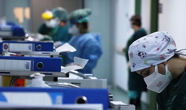 Sağlık Bakanlığı 27 bin sözleşmeli personel alımı yapacak