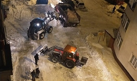 Tarihi kar yağışı sonrası vatandaşlar teşekkürlerini iletti