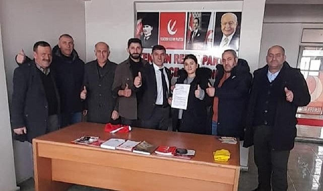 Yeniden Refah Partisinde bayrak değişimi