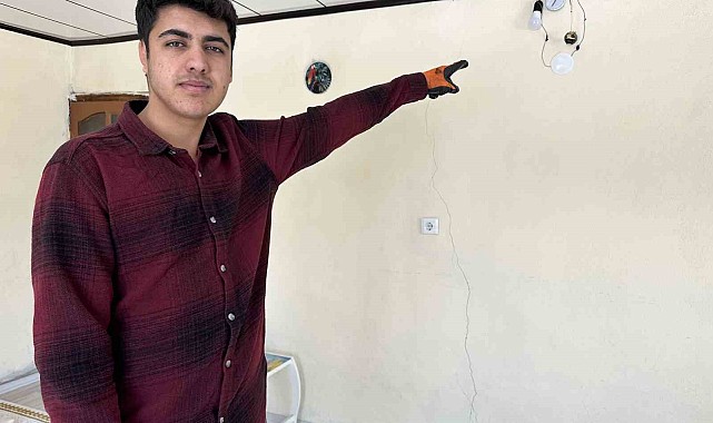 Yüksekovalı genç depreme duyarlı alarm cihazı yaptı