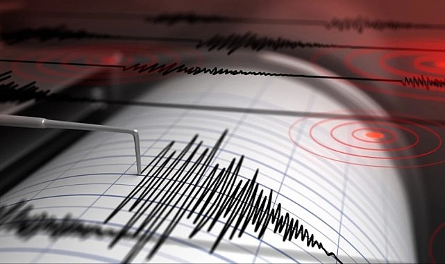 4.4 büyüklüğünde deprem! Sarsıntı çevre illerde de hissedildi