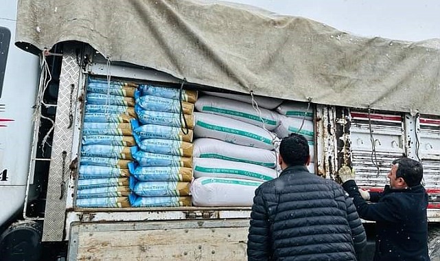74 çiftçiye 9 bin 895 kilo tohum dağıtıldı