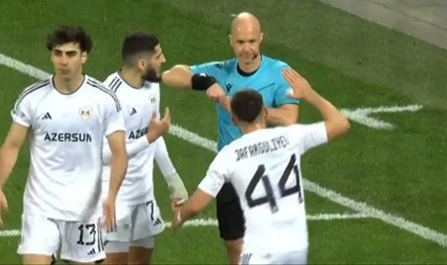 Azeri futbolcunun hakeme yaptığı hareket pahalıya patladı