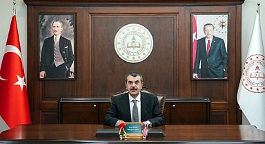 Bakan Tekin'in Ardahan Programı:  "Eğitimden Esnafa, Valilikten İftara"