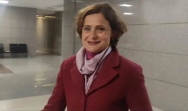 Canan Kaftancıoğlu adliyeye böyle geldi: Beni özlemişsiniz herhalde