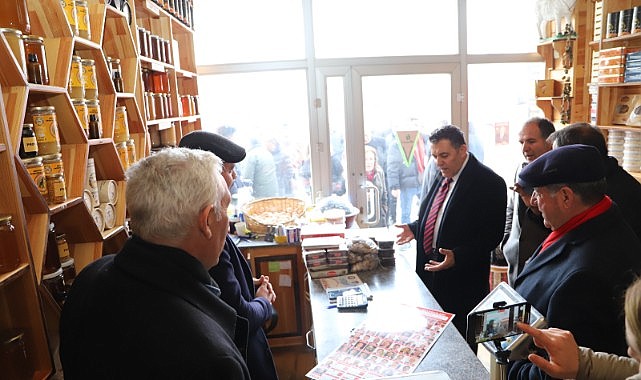 CHP esnaf ziyaretlerini artırdı
