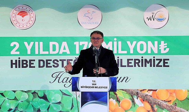 Çiftçilere 350 bin meyve fidanı dağıtıldı