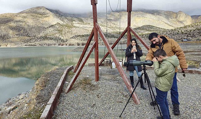 Çocuklar doğa ile buluştu, yaban hayatını gözlemledi
