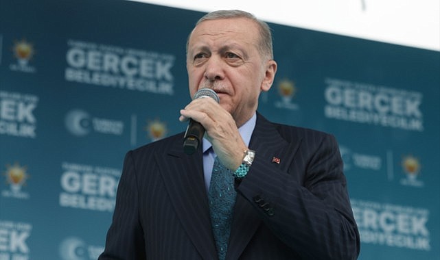 Cumhurbaşkanı Erdoğan'dan Bursa'da gövde gösterisi! Mitinge 90 bin kişi katıldı