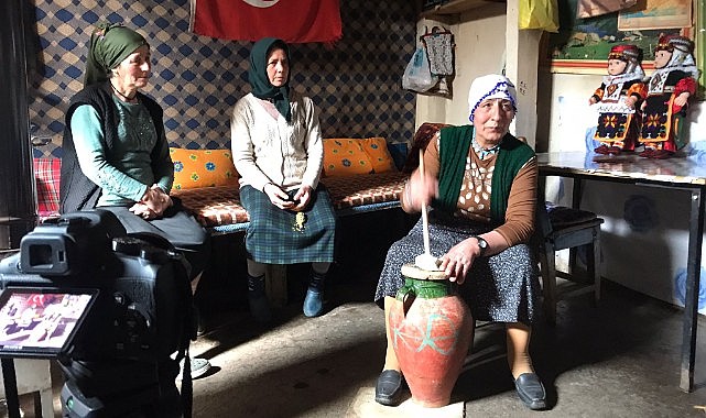 Damal'da kadınlar yöresel geleneklerle 8 Mart'ı kutladı